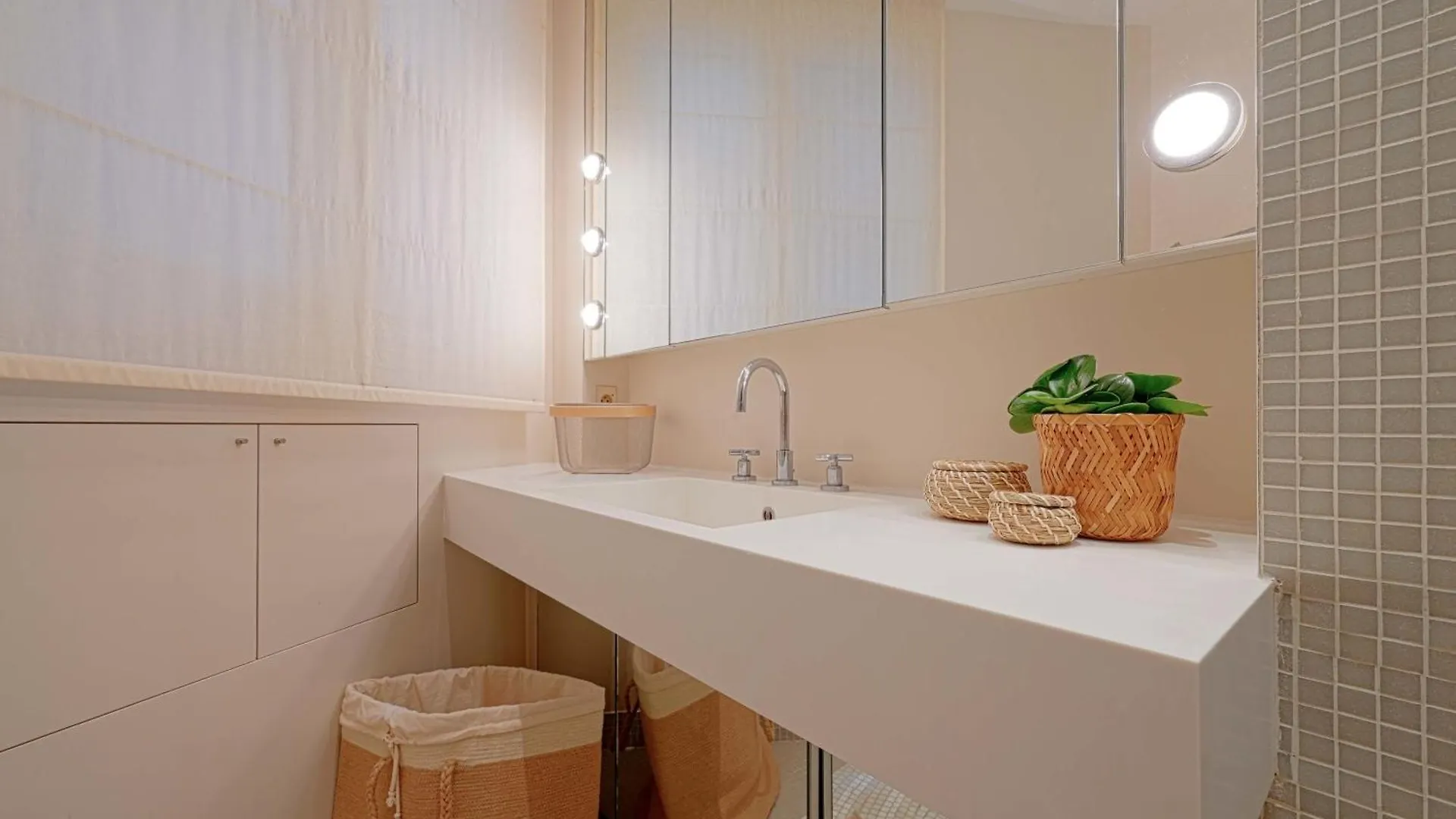 Apartment Magnifique Appartement Champs Elysees Paris