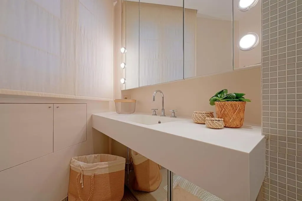 Magnifique Appartement Champs Elysees Paris