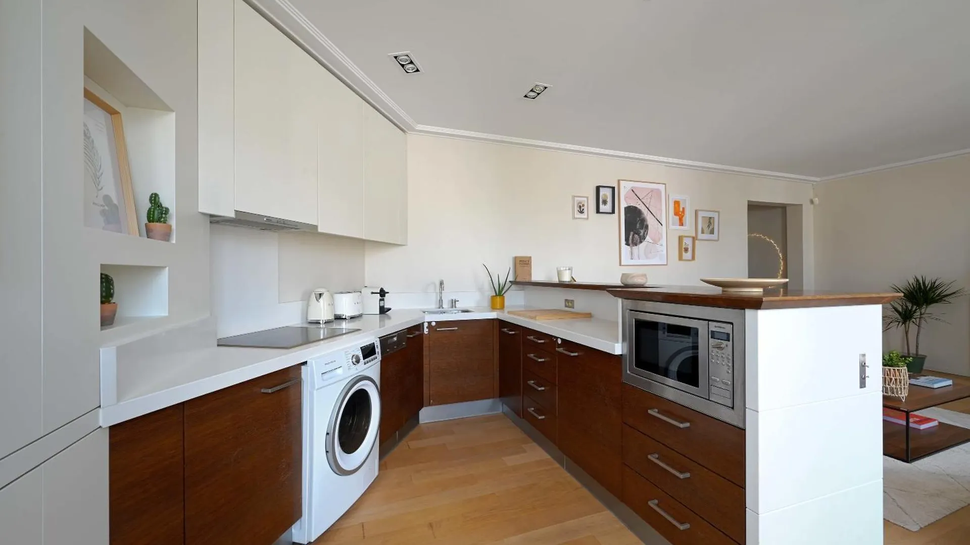Magnifique Appartement Champs Elysees Paris France